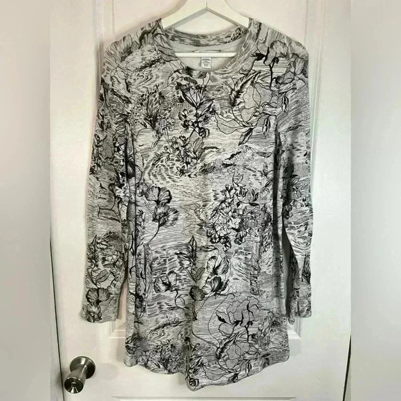 Athleta Dresses & Skirts - Athleta Women’s Balance Eden Floral Black & White Print Dress - Size Small